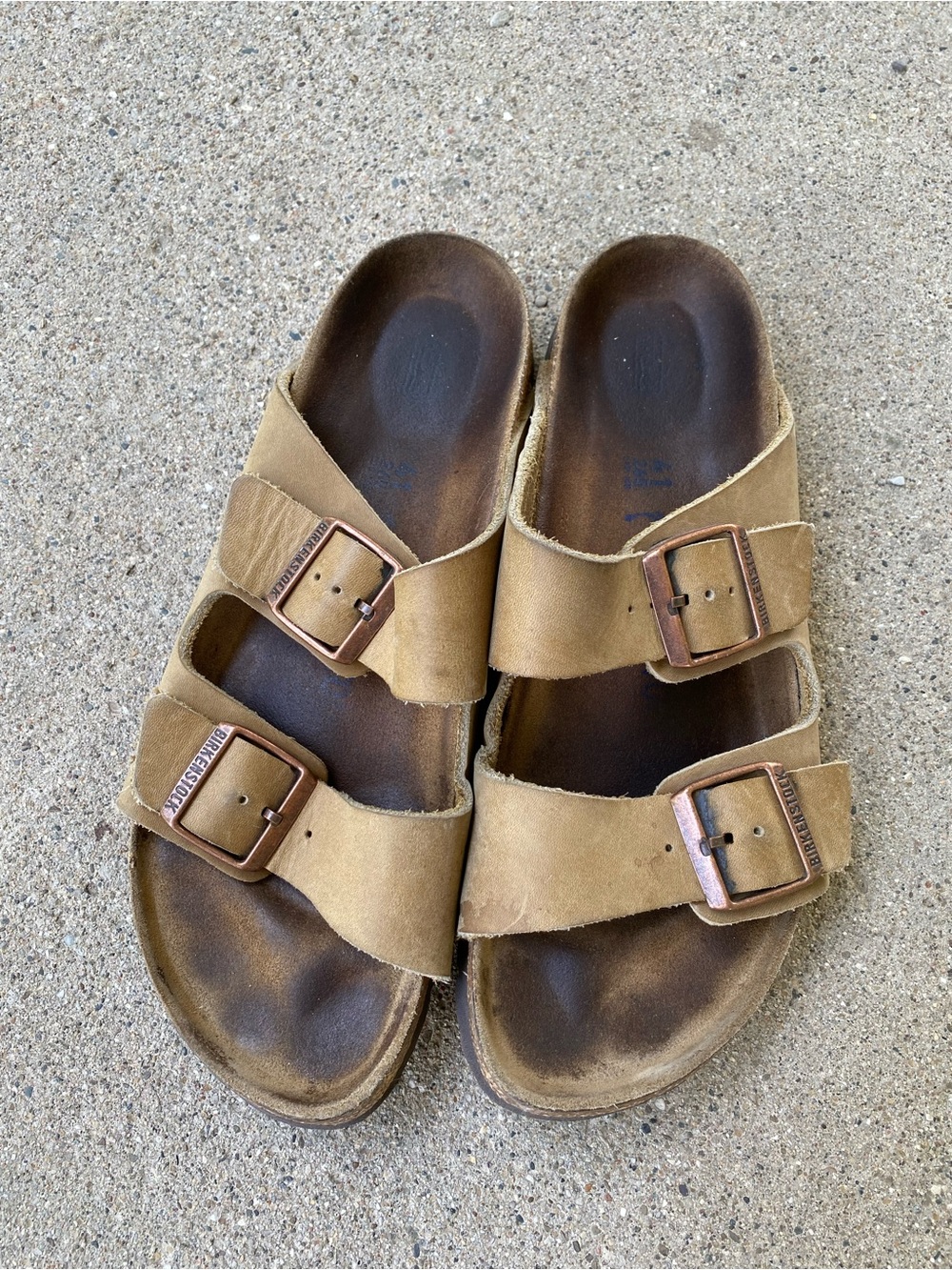 Birkenstock Arizona Sandals in Light Brown Suede with Copper Buckles